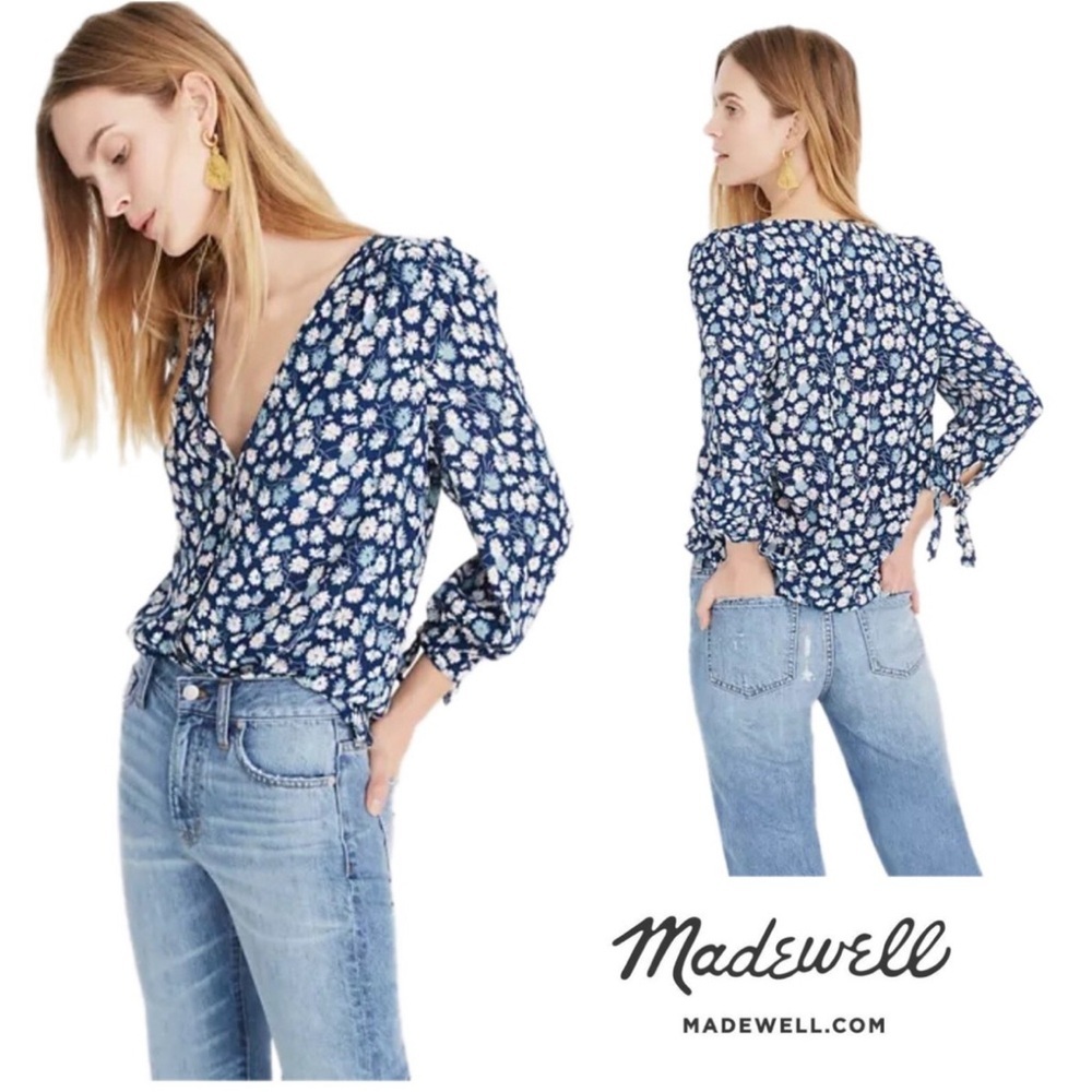 Madewell Tie-Sleeve Button-Down Top in French Floral blue size medium boho